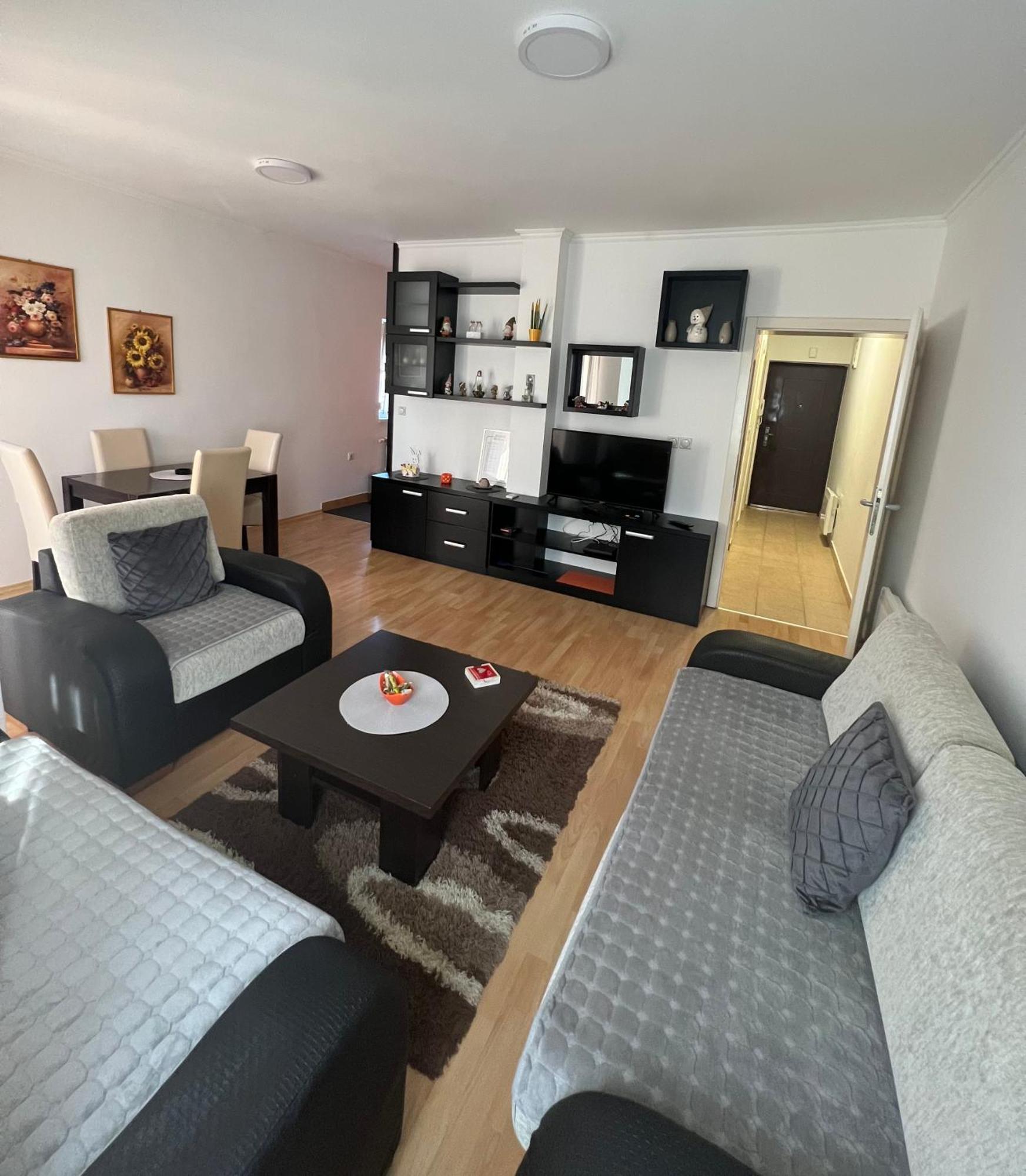 Apartman Nada Μπιέλινα Εξωτερικό φωτογραφία